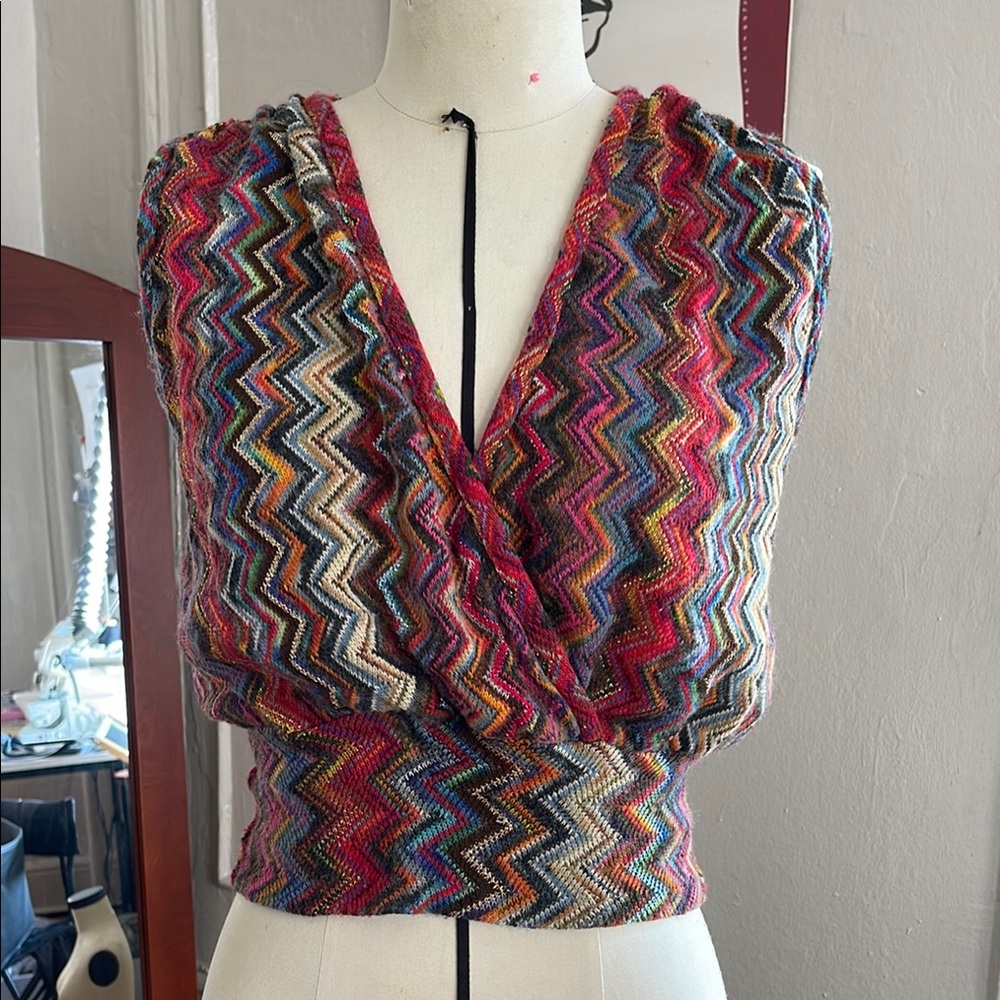 SWEET PEA by Staci Frati Colorful Zigzag Knit Top